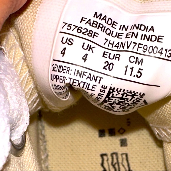 Converse size 4 Rose Gold High Tops - Picture 6 of 6